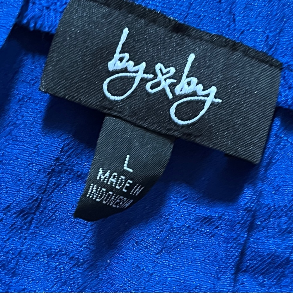 By & By Off-Shoulder Tie-Front Women's Top - Royal Blue like New - Picture 2 of 2